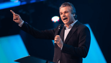 Jentezen Franklin Salary