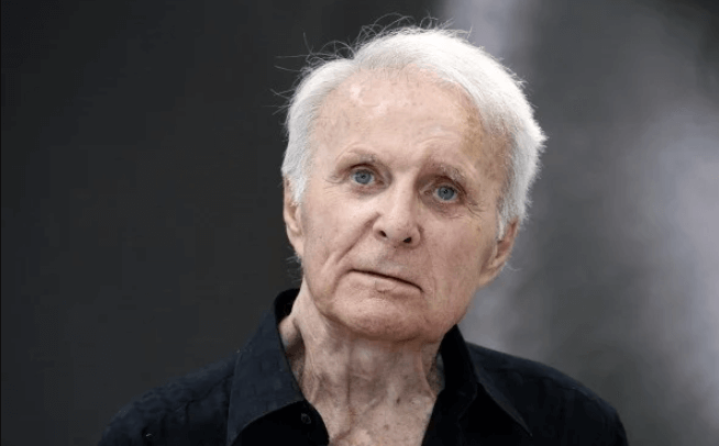Robert Conrad Net Worth